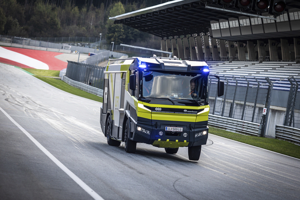 Der CFT in der Boxengasse des Red-Bull Rings in Spielberg, Österreich