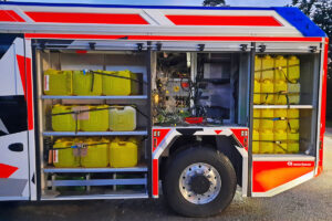 Rosenbauer Revolutionary Technology: RT Berlin: loading to operational weight