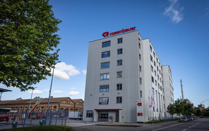 Rosenbauer Welcome Center Karlsruhe