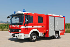 StLF 10/6 (relay firefighting vehicle with 1000 l/min pump capacity and 600 l water tank) on Mercedes Benz Atego, built in 2011, demonstration vehicle from Rosenbauer Germany